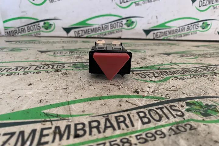 Buton avarie Volkswagen VW Polo 2001 1.4 MT (75 hp)