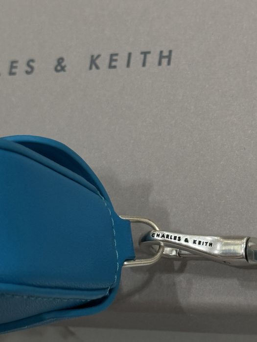 Мини сумочка Charles & Keith