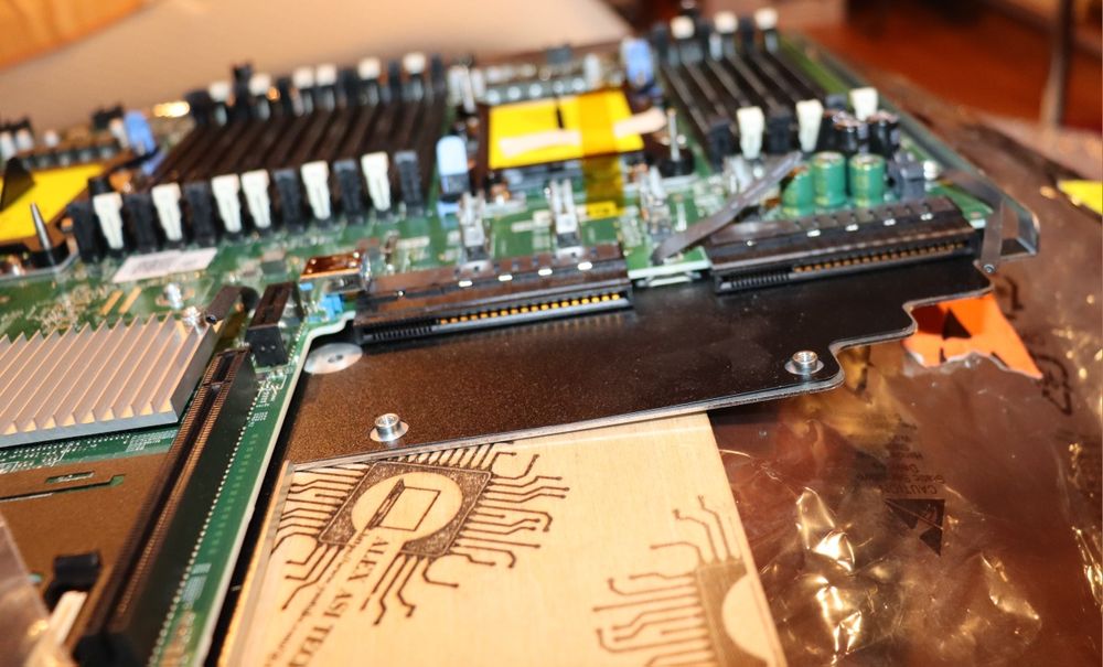 Placa de baza Server Dual Socket Lga3647 Dell Emc DSS8440 Noua