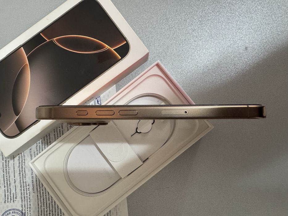 Iphone 16 pro, 256 gb, 87%