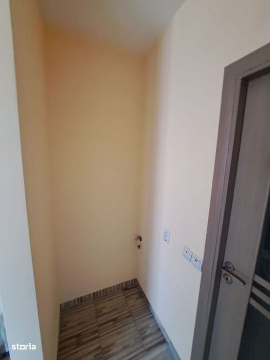 Apartament cu 3 camere, zona Vivo, Floresti