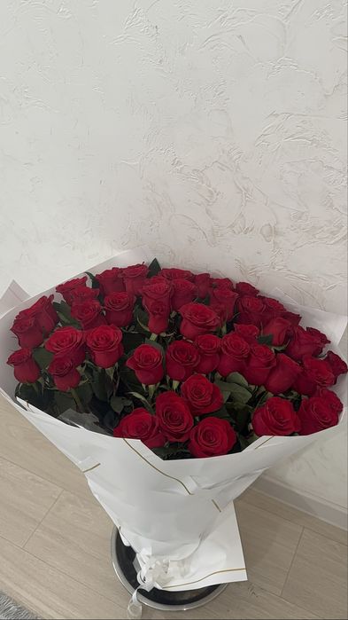 Цветы Роза 51 шт