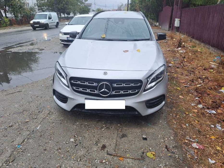 Dezmembrez Mercedes Benz GLA AMG LINE 2.2 CDI 4-Matic 651.903 AN 2017