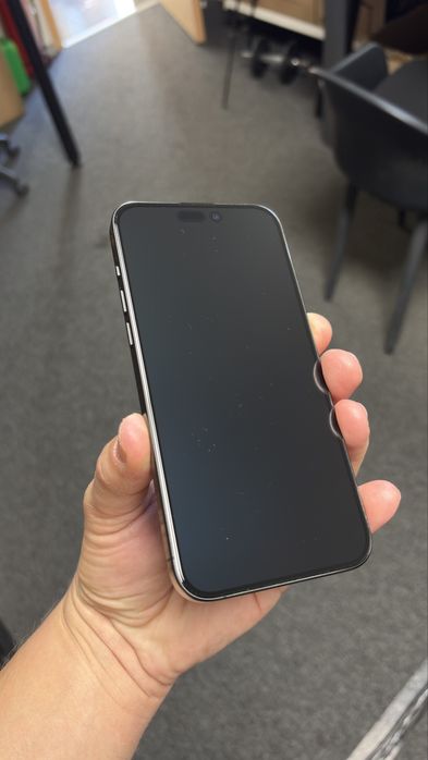 iPhone 15 Pro Max / 256gb / 85% Battery / Excelent