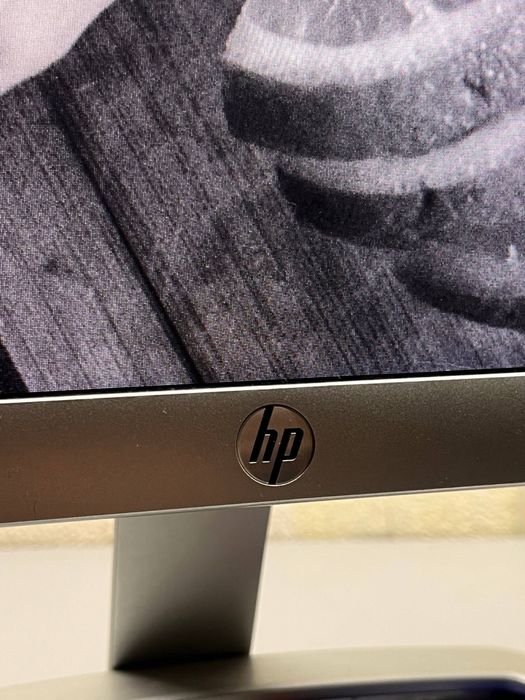 Продаю монитор..