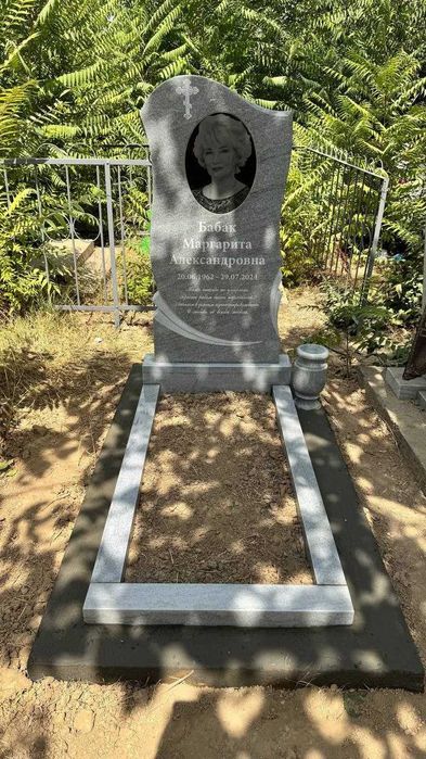 Изготовление и Установка Памяников