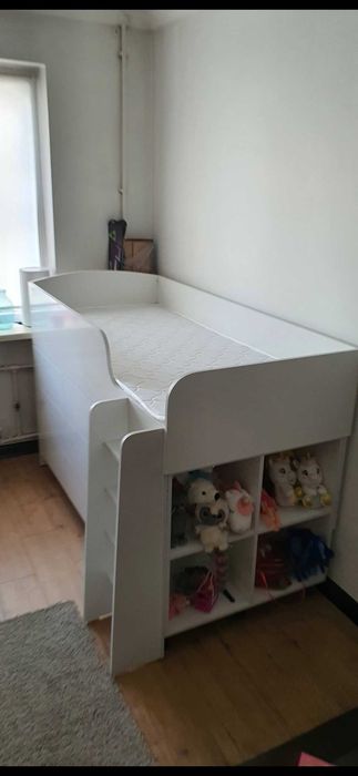 Детская кровать с комодом