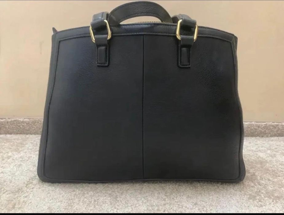 De vanzare geanta Moschino