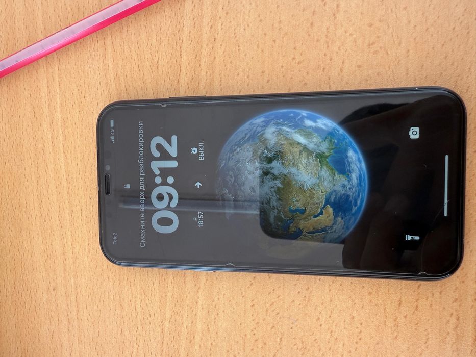 Продам айфон хр