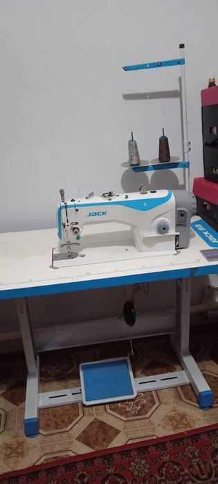 Швейные Машинка и оберлок