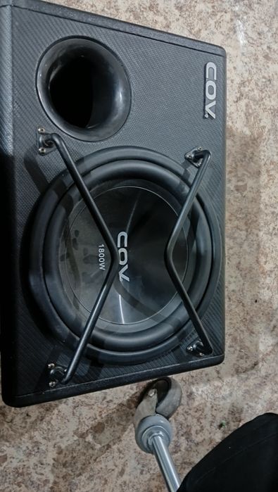 Продам сабвуфер.
