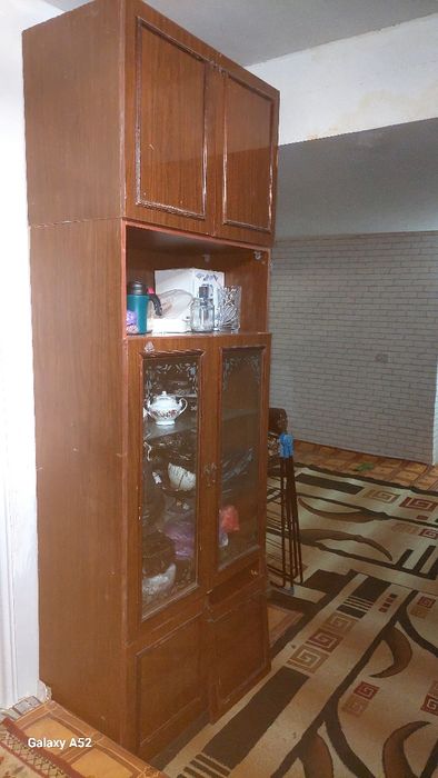 Shkaf sifatli baquvvat