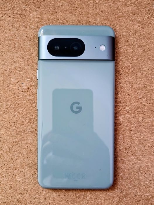Продавам Google Pixel 8 128GB