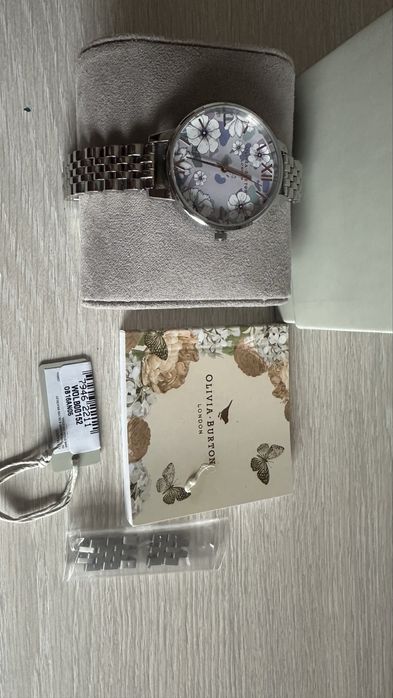 Ceas Olivia Burton