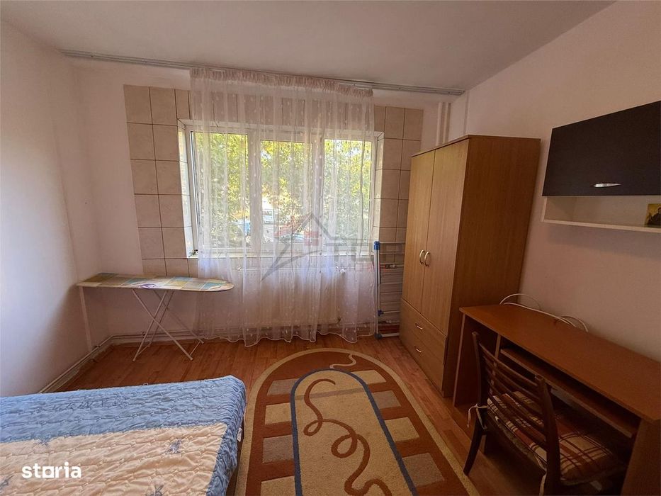 Camera de camin, etajul 2 - Pacurari