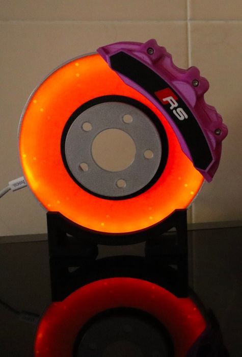 Lampă decorativă tip disc de frână