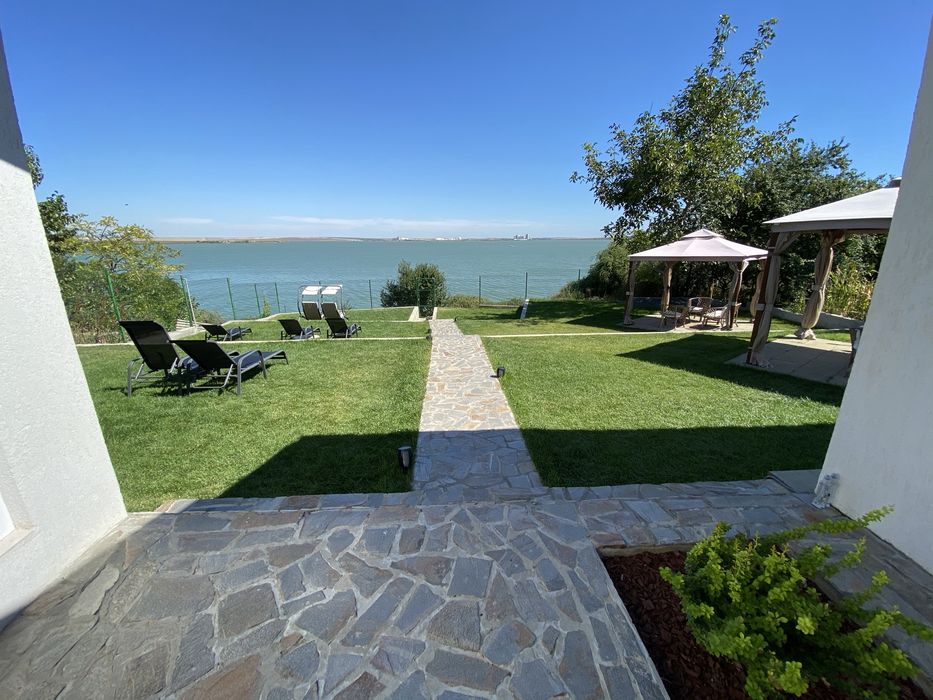 Inchiriez casute pe termen lung