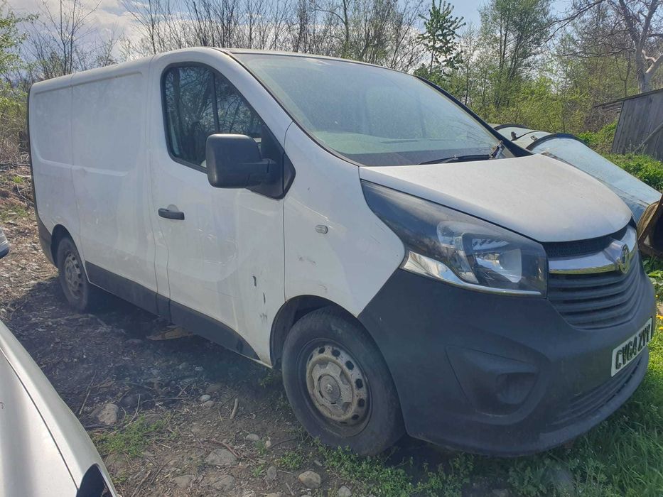 Dezmembrez Opel Vivaro 1.6 cdti 2014