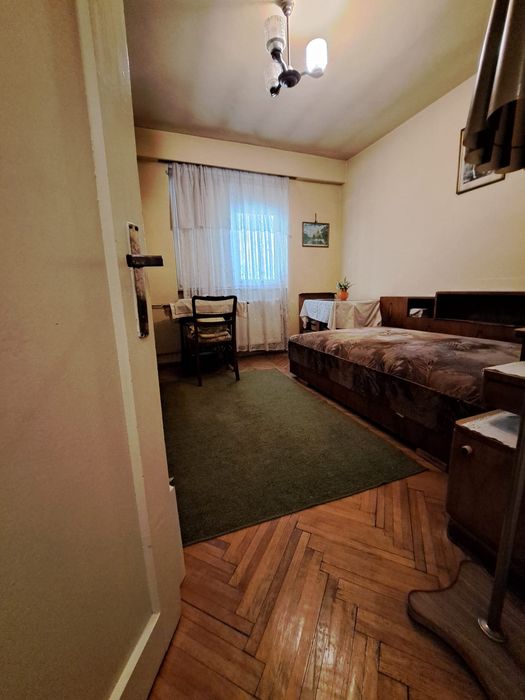 Proprietar vând apartament 2 camere ultracentral Piața Victoriei