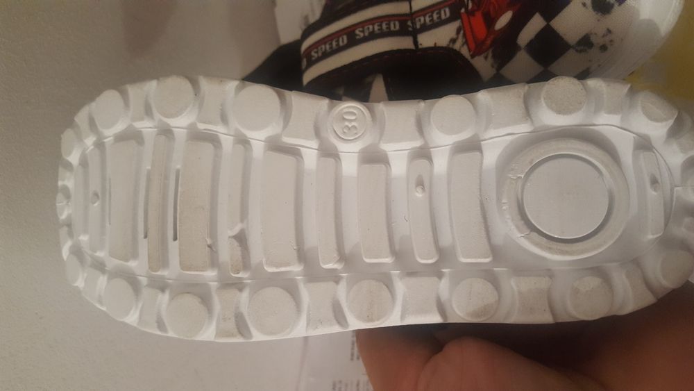 Noi Pantofi sport baieti marimea 30