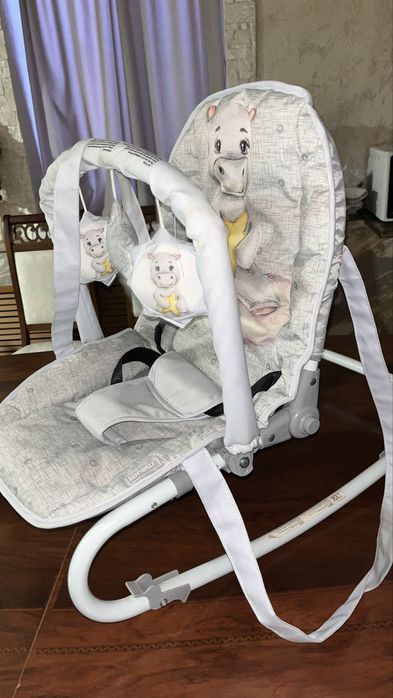 Продам шезлонг в отличном состоянии