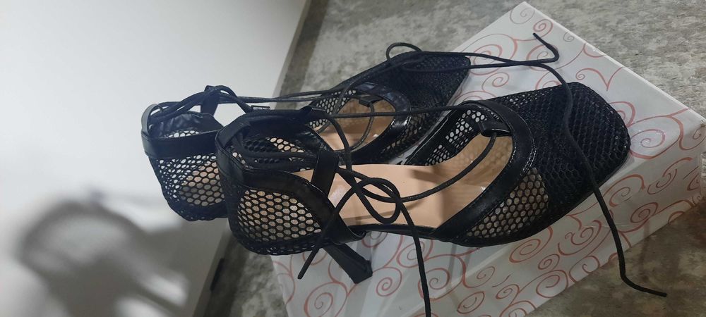 Туфли красивые на 39р