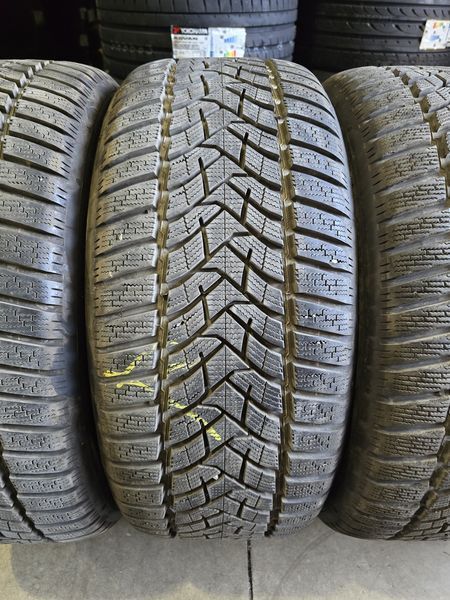 255/45/19 DUNLOP 4бр