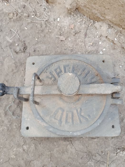 Дверца чугунная от печи или для печи СССР