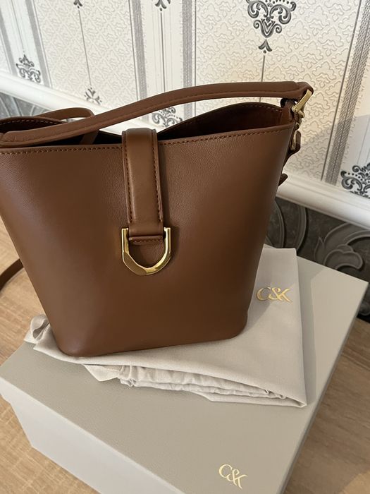 Сумка Charles and Keith