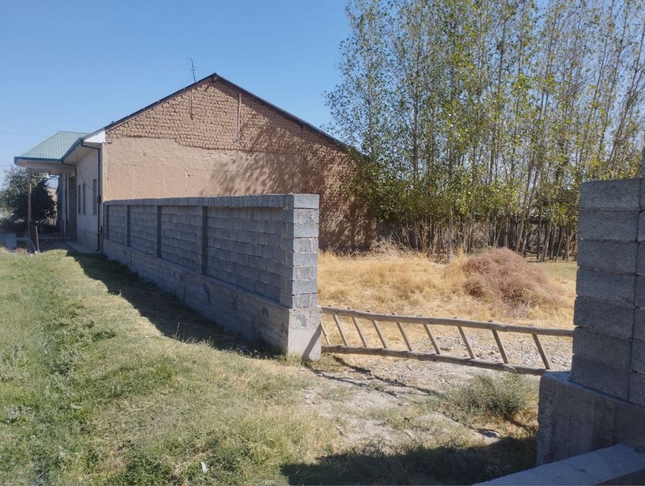 Участка сотилади.