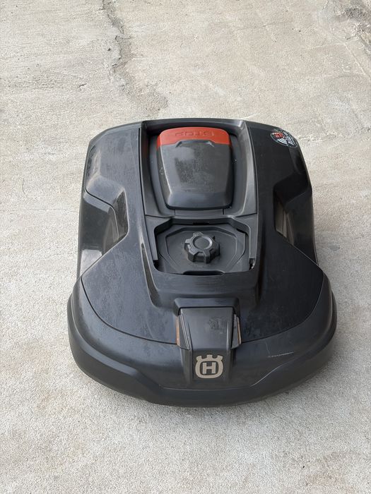 Robot tuns gazon husqvarna 315