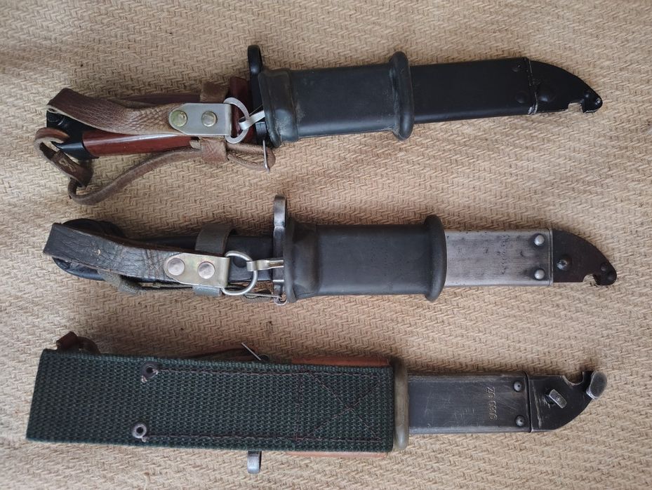 Cutite baionete AKM Romania RDG Polonia