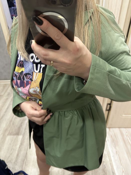 Пиджак баска женский