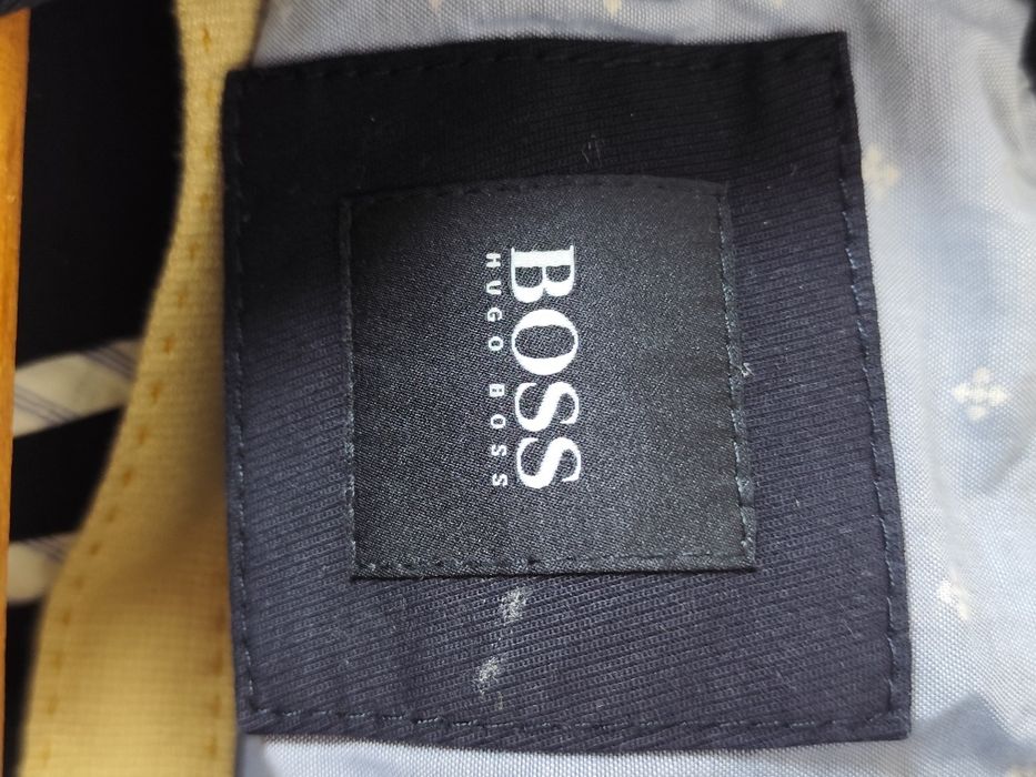 Hugo Boss jacheta