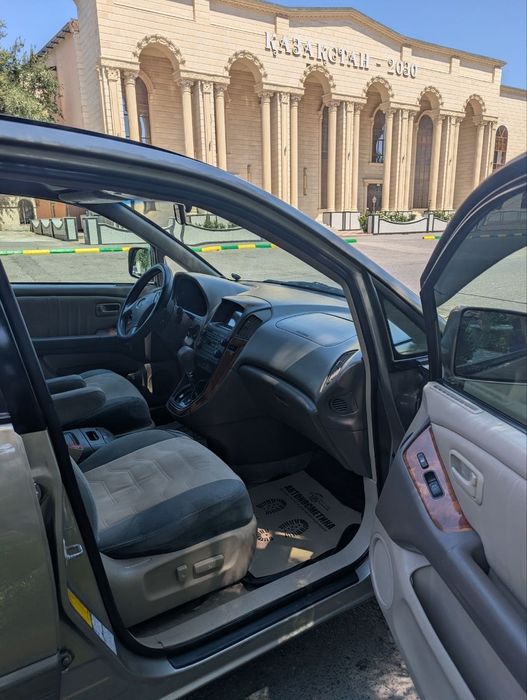 Продам Lexus rx 300