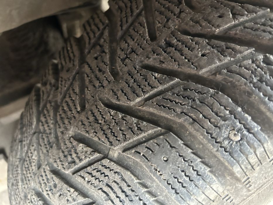 Резина зимная.  в коплекте