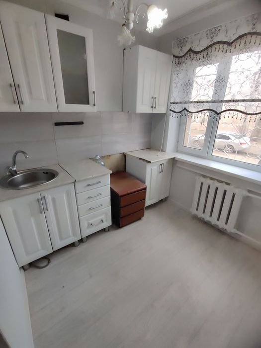 Продается 2-комн (6-34, 1 эт)