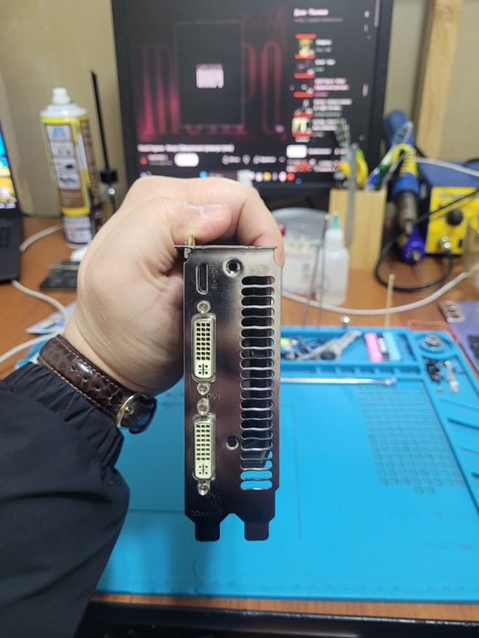 Видео карта  (аналог GTX 1060 6GB)