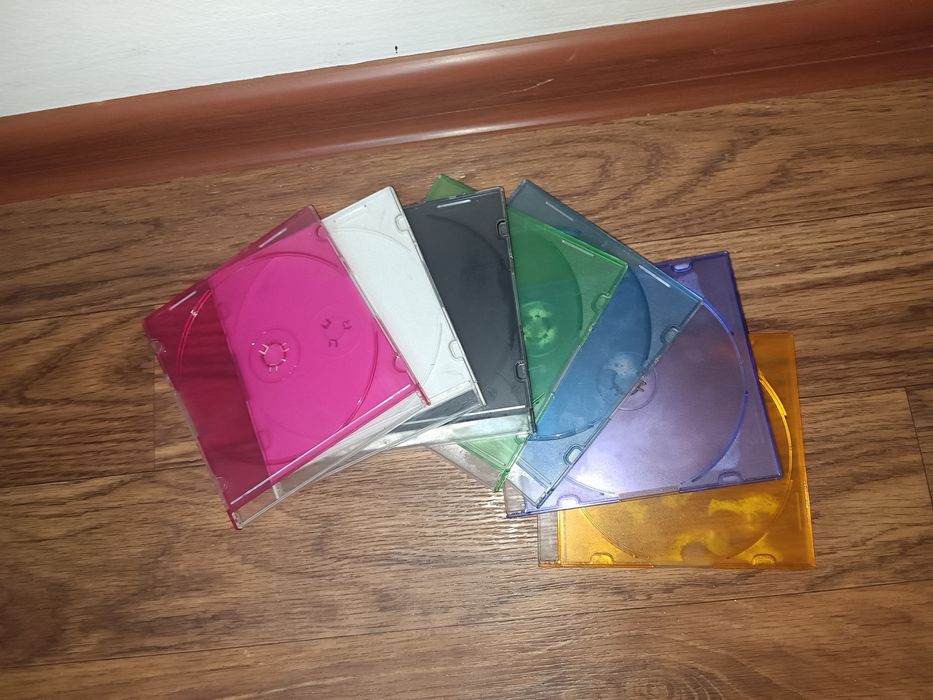 Футляры пачки коробки для дисков