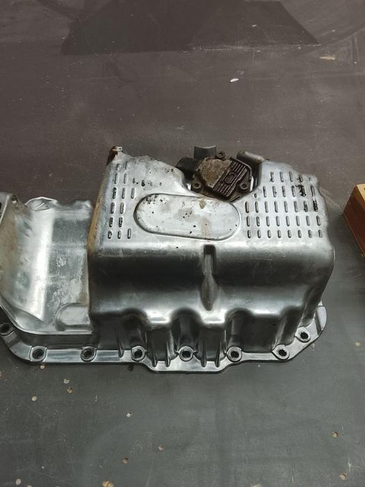 Картер за VW Touran 1.6 TDI 115 коня