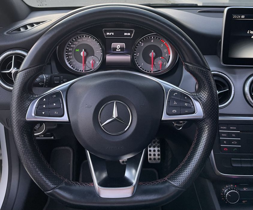 MERCEDES-BENZ CLA 2016 — imagine 2