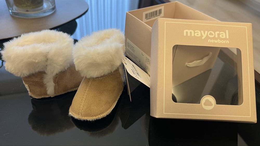 Бебешки ботушки Mayoral