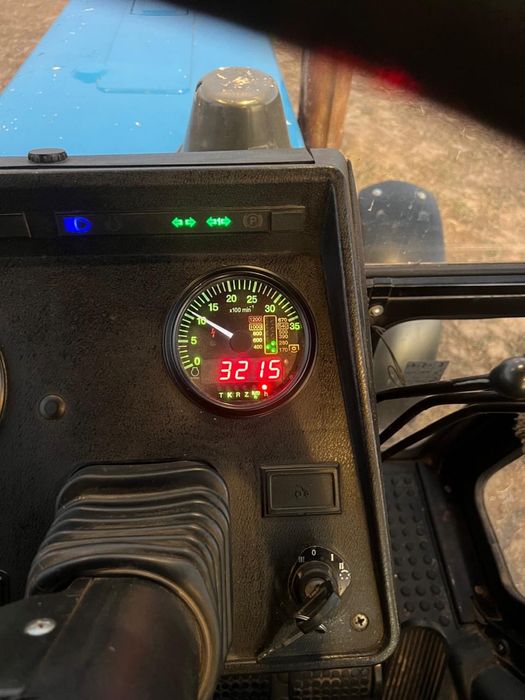 Трактор. МТЗ 80 жақсы ұсталған