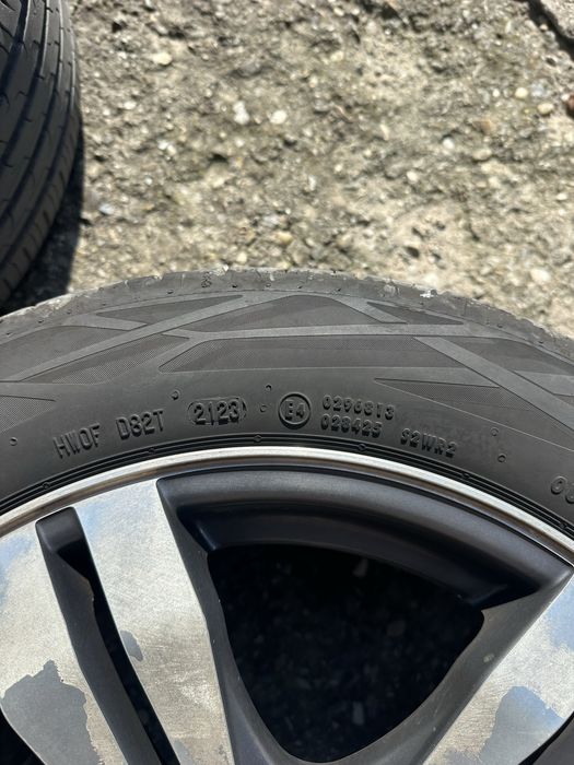 Jante din aliaj si anvelope Continental