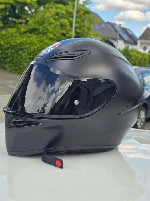 Мото каска AGV K1S.   Agv k6 L