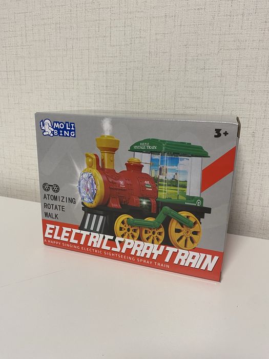 Детски музикален локомотив с пушек, светлини и въртящи се картинки