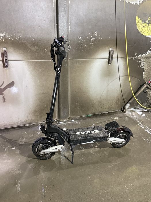 Trotineta electrica ootd t10 e scooter