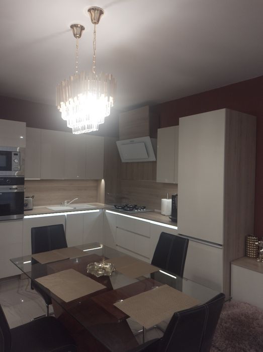 Дава се под наем Двустаен апартамент в Варна, Бриз - 85 кв.м за 612 € - Снимка #10