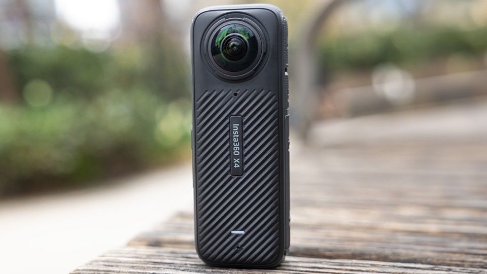 Продаю камеру 360 insta x4