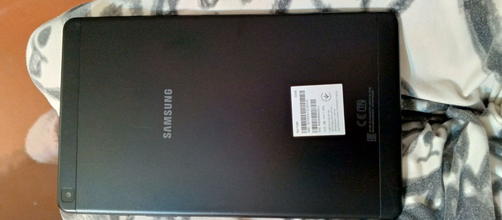 Продам Планшет SAMSUNG GALAXY Tab A